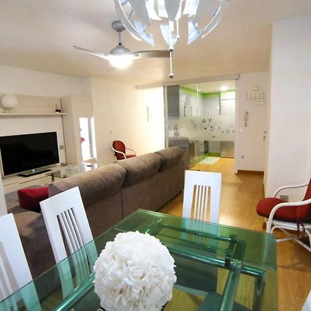 Апартаменти Centrico, Cerca De La Playa Con Aparcamiento Privado Gratis Агілас Екстер'єр фото