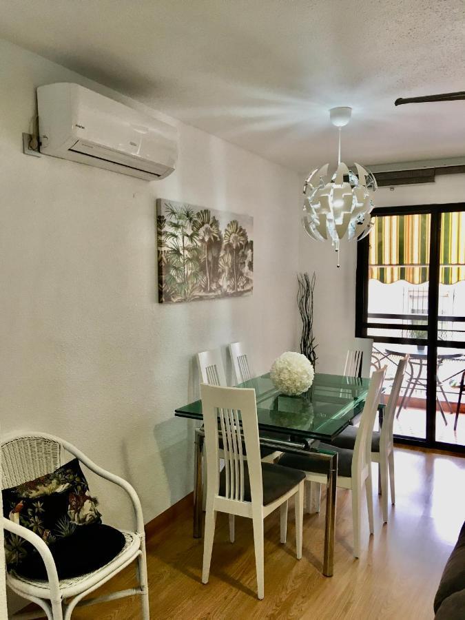 Апартаменти Centrico, Cerca De La Playa Con Aparcamiento Privado Gratis Агілас Екстер'єр фото